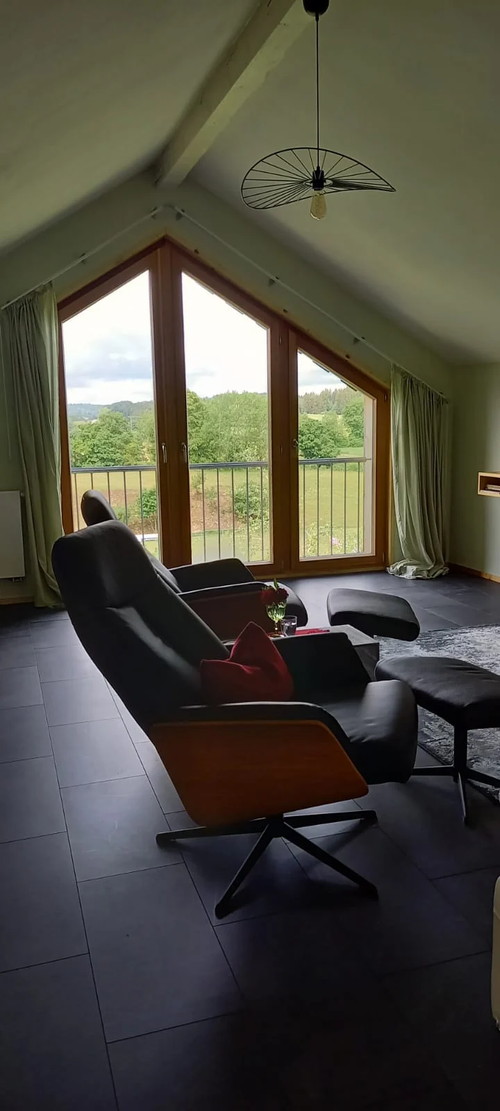 Wohnzimmer Ansicht 2